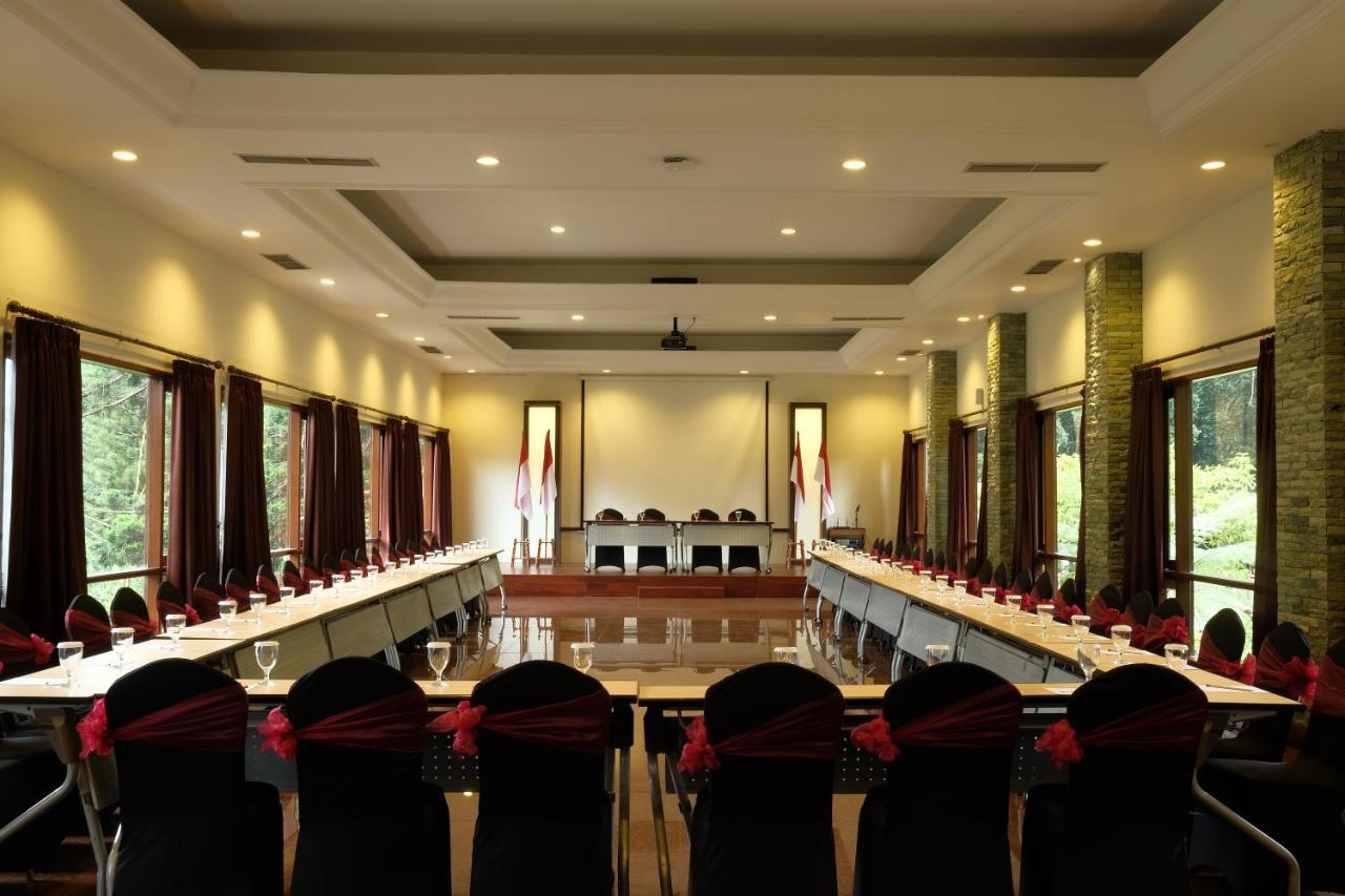 The Grand Hill Resort-hotel 4*