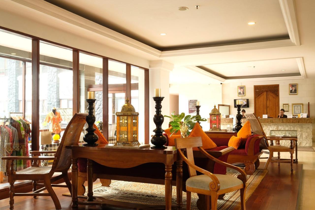 The Grand Hill Resort-hotel 4*